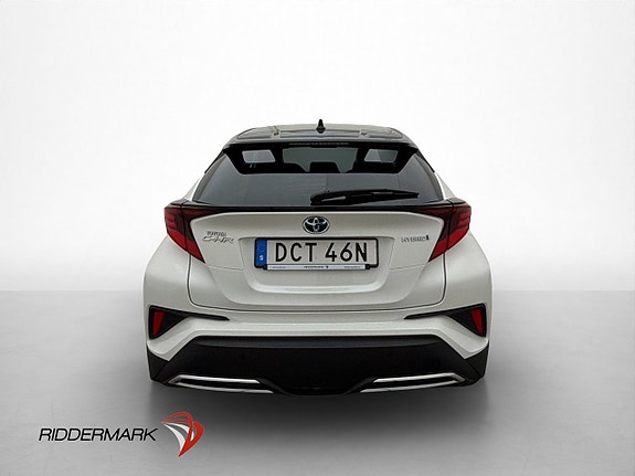 Toyota C-HR 6 of 30