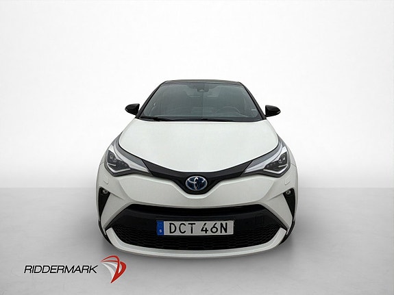 Toyota C-HR 2 of 30