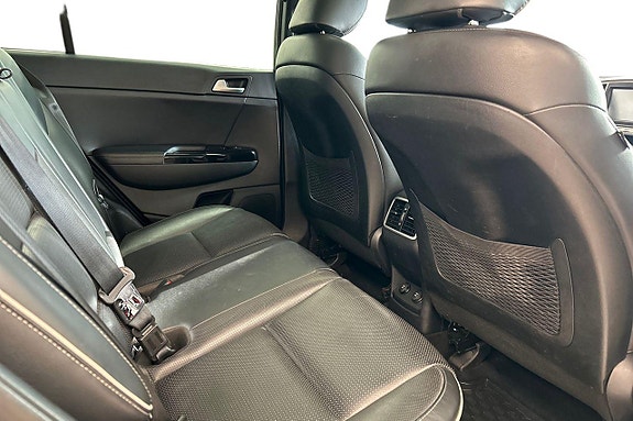 Kia Sportage 11 of 30
