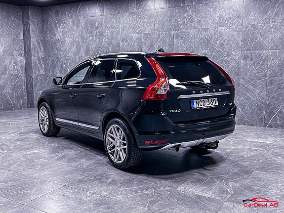 Volvo XC60 5 of 27