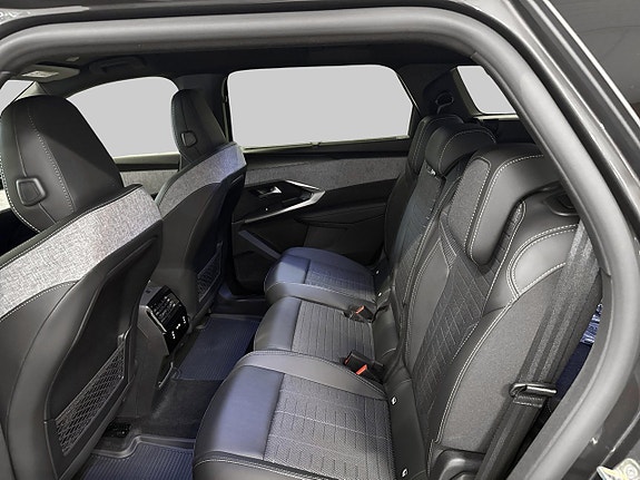 Peugeot 5008 9 of 15