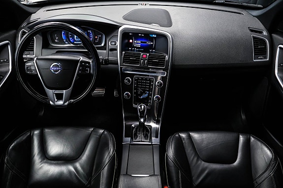 Volvo XC60 25 of 27