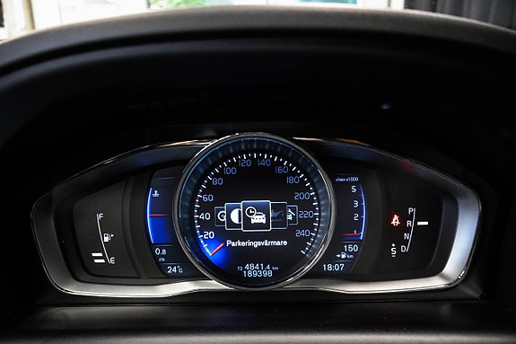 Volvo XC60 20 of 27