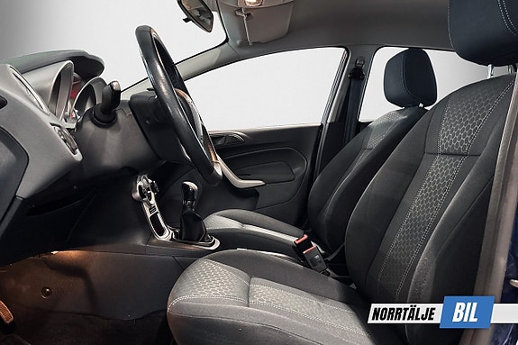 Ford Fiesta 8 of 17