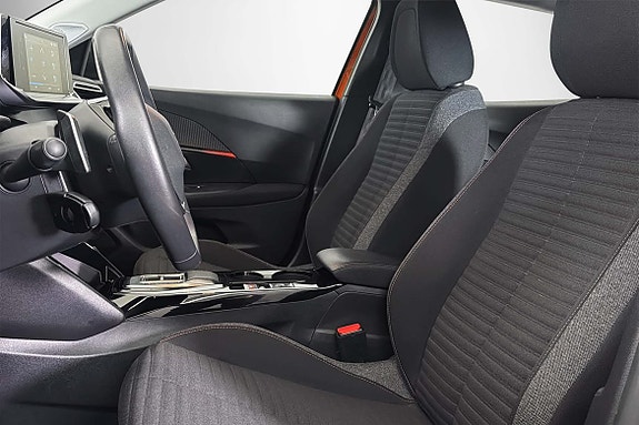 Peugeot 2008 5 of 13