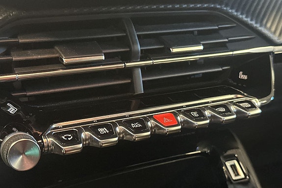 Peugeot 2008 9 of 11
