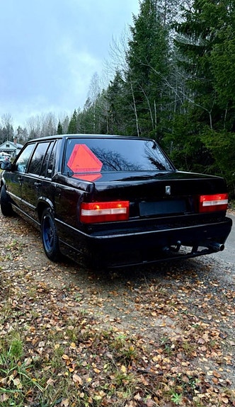 Volvo 740 4 of 7