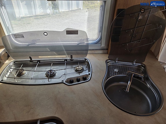 Knaus ROYALE 680 (Barnkammare) 6 of 21