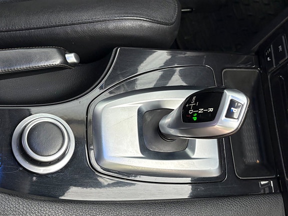 BMW 523i 16 of 16