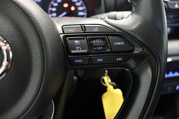 Toyota Yaris 15 of 25