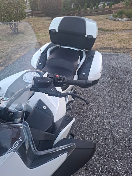BMW R 1250 RT 7 of 10
