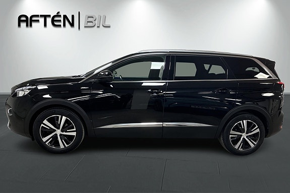 Peugeot 5008 10 of 28