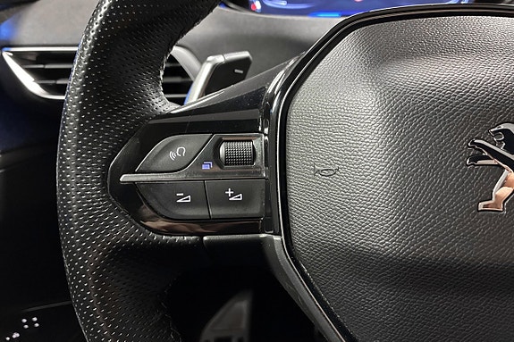 Peugeot 5008 24 of 28