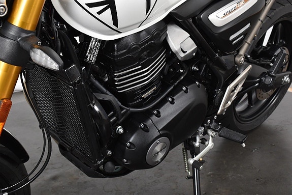Triumph Speed 400 ABS Nyservad 12 of 18
