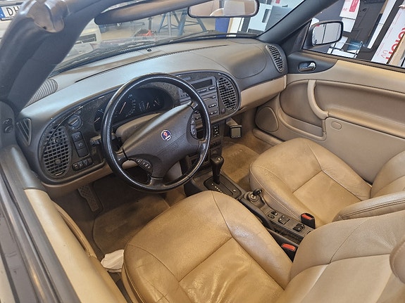 Saab 9-3 5 of 10