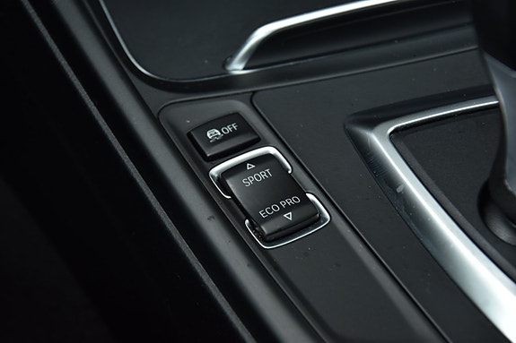 BMW 320d 21 of 22