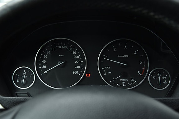 BMW 320d 20 of 22