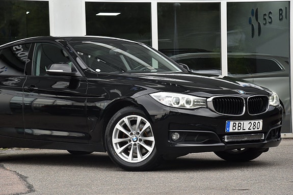 BMW 320d 2 of 22