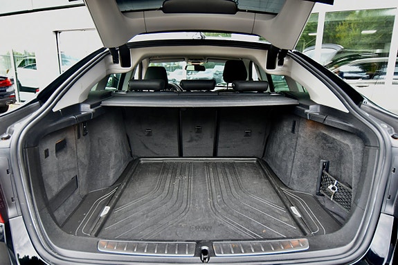 BMW 320d 8 of 22