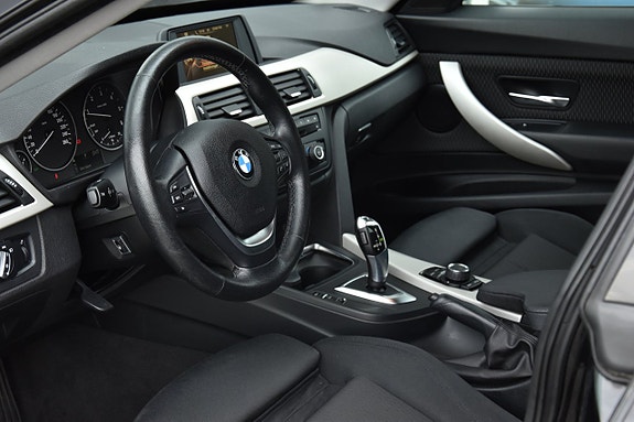 BMW 320d 9 of 22