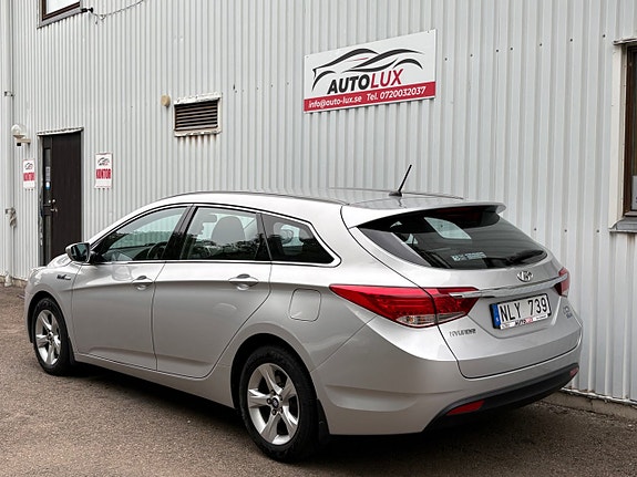Hyundai i40 8 of 16