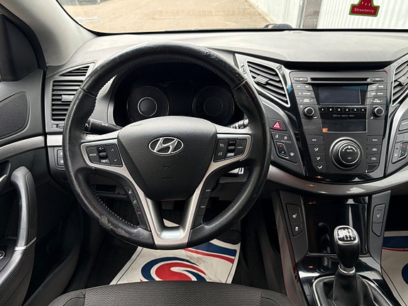 Hyundai i40 14 of 16