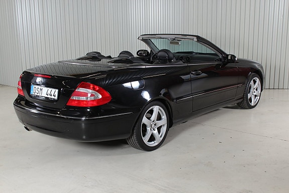 Mercedes-Benz CLK240 8 of 15