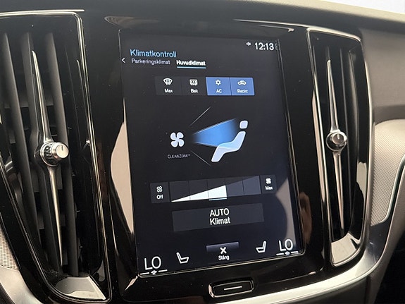 Volvo V60 26 of 30