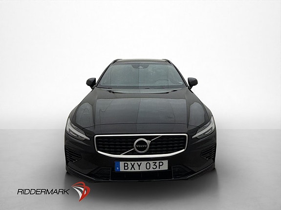 Volvo V60 2 of 30