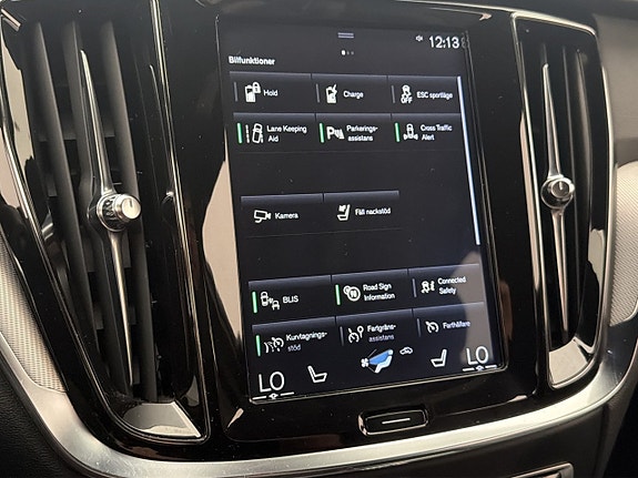 Volvo V60 24 of 30