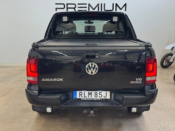 Volkswagen Amarok 7 of 26