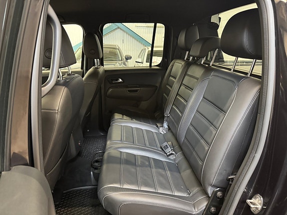 Volkswagen Amarok 17 of 26