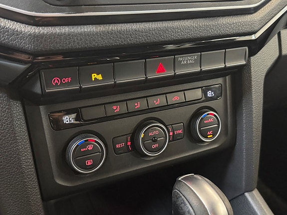 Volkswagen Amarok 20 of 26