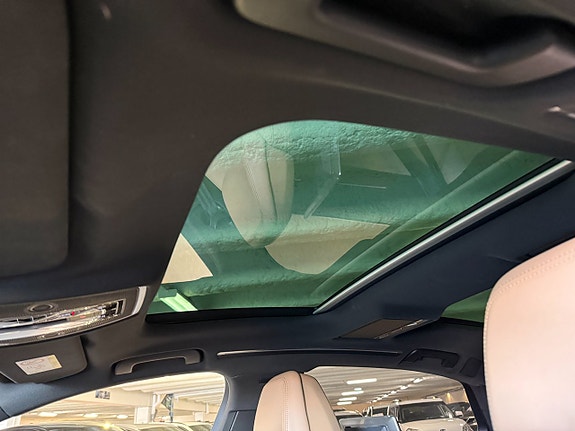 Audi A8 26 of 30