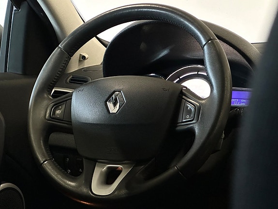 Renault Megane 9 of 11