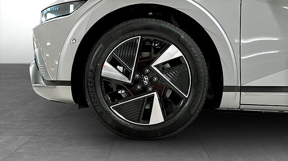 Hyundai Ioniq 5 6 of 10