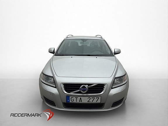 Volvo V50 4 of 23