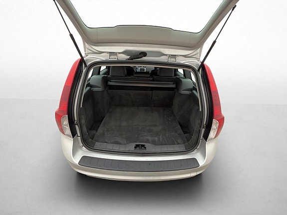 Volvo V50 16 of 23