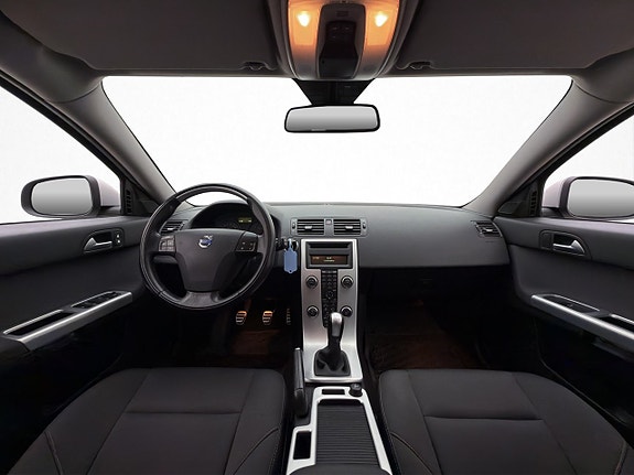 Volvo V50 12 of 23