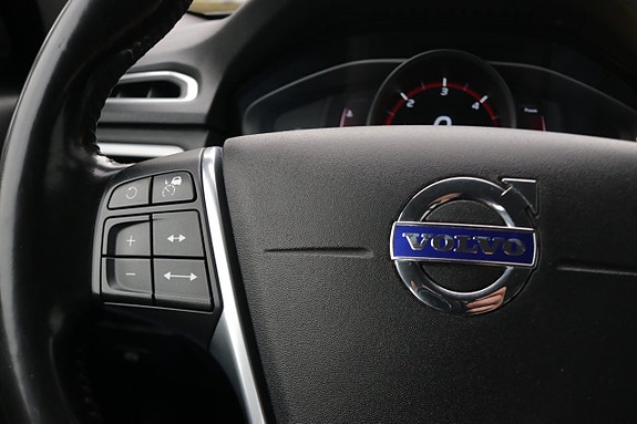 Volvo V70 7 of 21
