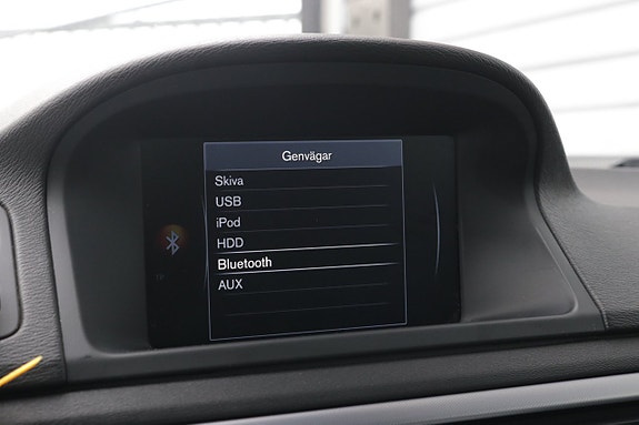 Volvo V70 8 of 21