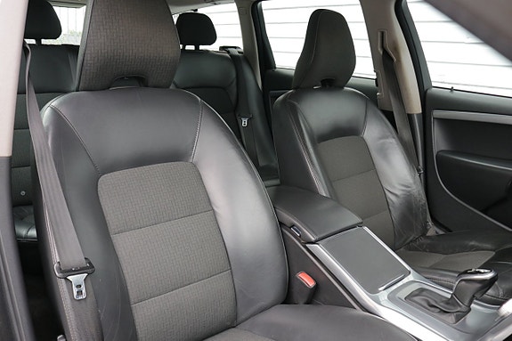 Volvo V70 19 of 21