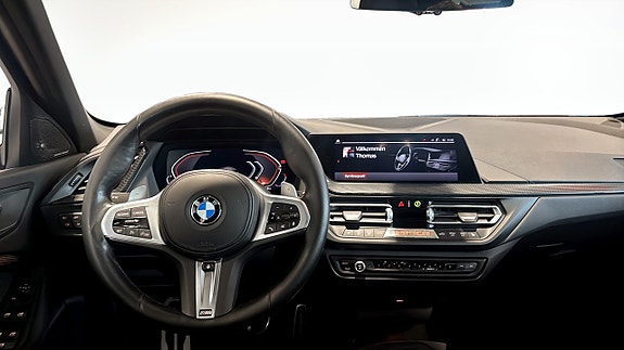 BMW 118d 4 of 9