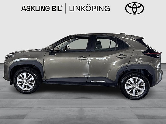Toyota Yaris Cross 4 of 14