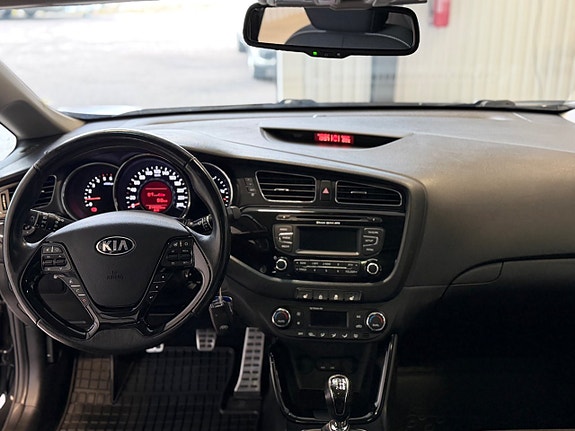 Kia Ceed 5 of 9