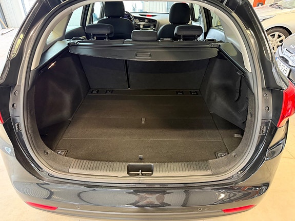 Kia Ceed 8 of 9