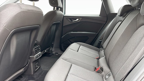 Audi Q4 e-tron 14 of 14
