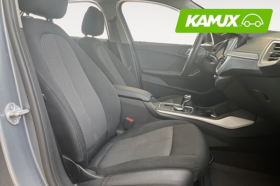 BMW 118i 16 of 26