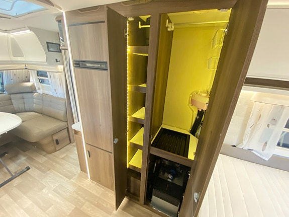Kabe AMETIST 560 GLE KS (ALDE+Heki+Långbädd+2000kg) 18 of 26