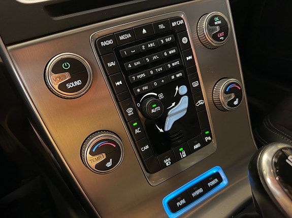 Volvo V60 26 of 30